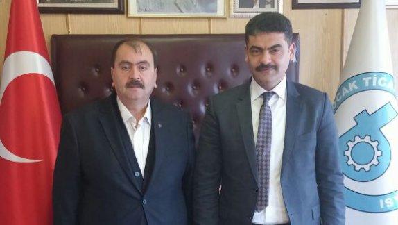 İlçe Milli Eğitim Müdürü Osman DAMARCAN, Bucak Ticaret ve Sanayi Odası Başkanı Hasan Yalçın MEÇİKOĞLU´nu makamında ziyaret etti.