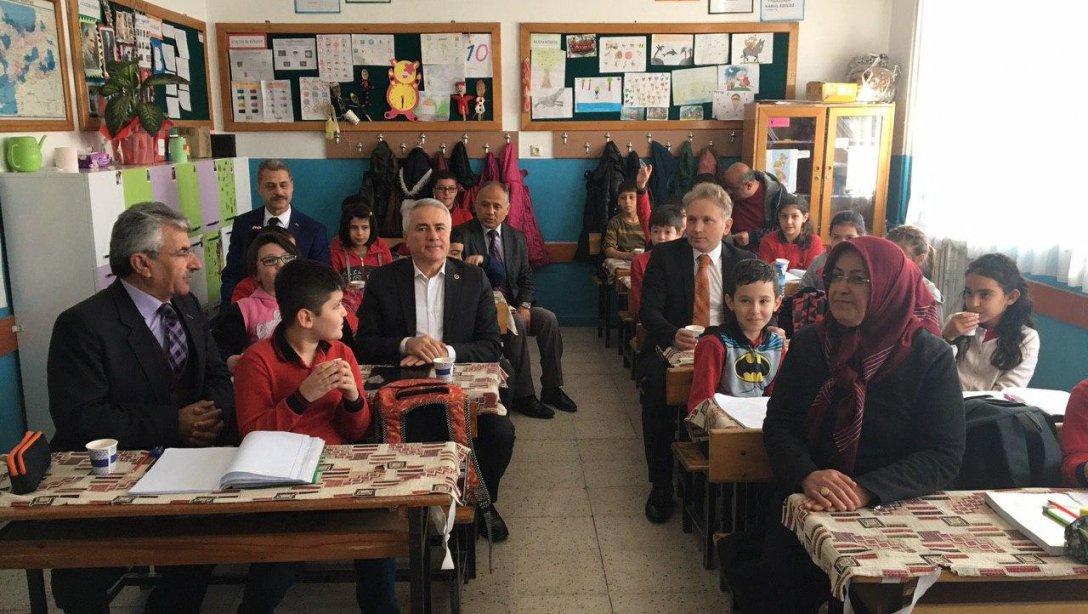 Cumhuriyet İlk Okulumuzun Salep Bitkisini Tanıtma Projesi Bugün Başladı