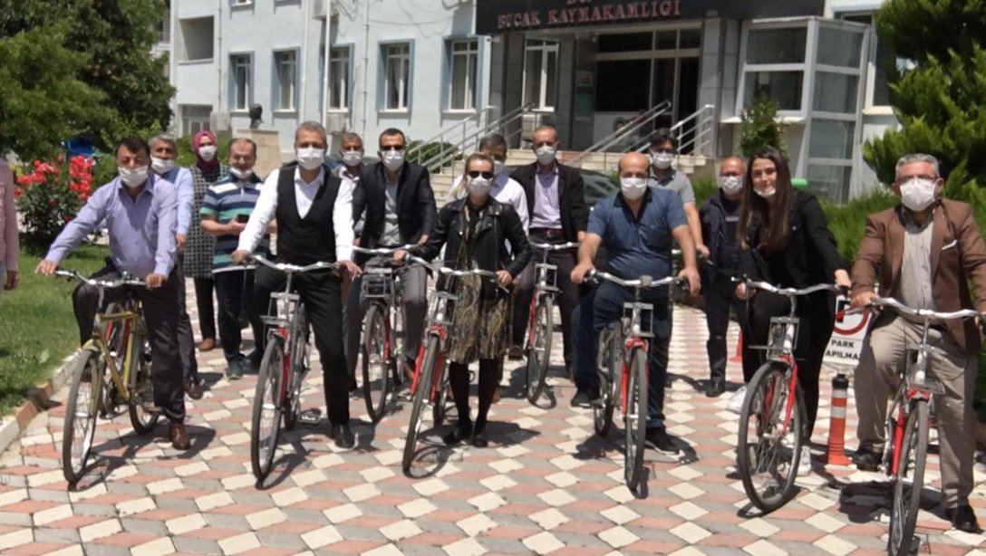 Dünya Bisiklet Günü Etkinliğine Milli Eğitim Personeli Olarak Katıldık 