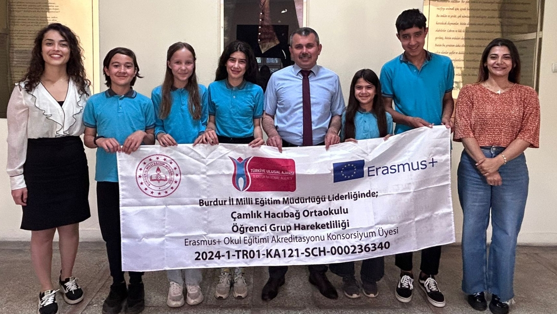ÇAMLIK HACIBAĞ ORTAOKULU ÖĞRETMEN VE ÖĞRENCİLERİNDEN ANLAMLI ZİYARET